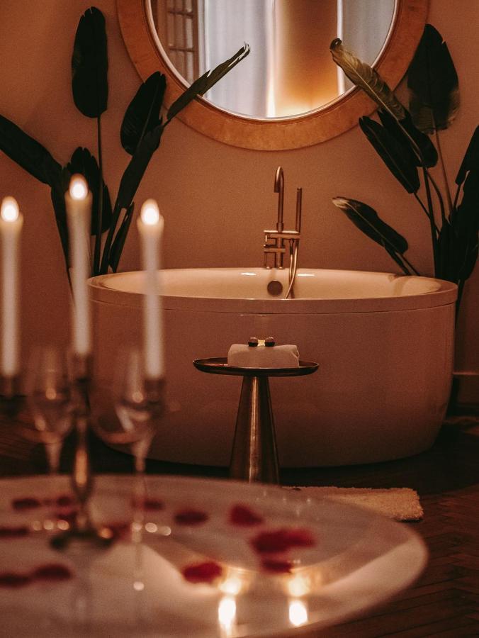 Maison Marie-Astrid, Suite Avec Balneo Privee Bordeaux Eksteriør bilde